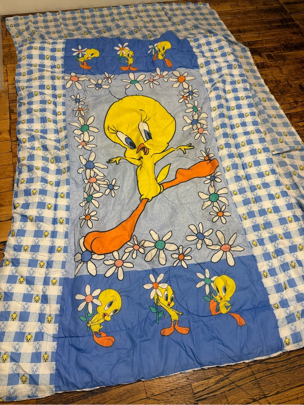 Vintage 1998 WB Looney Tunes Tweety Bird Reversible Blue Checkered 90s Comforter